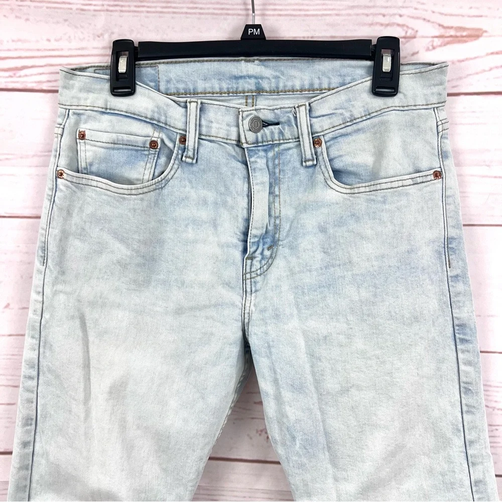 Vintage Levi’s 502 Straight Leg Taper Fit Bleach Wash Jeans 31x30